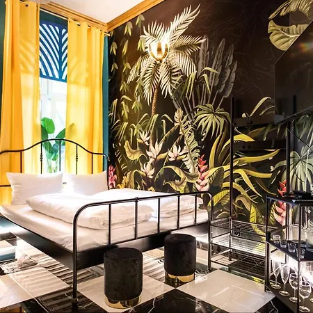 Jungle Podwale Apartment *