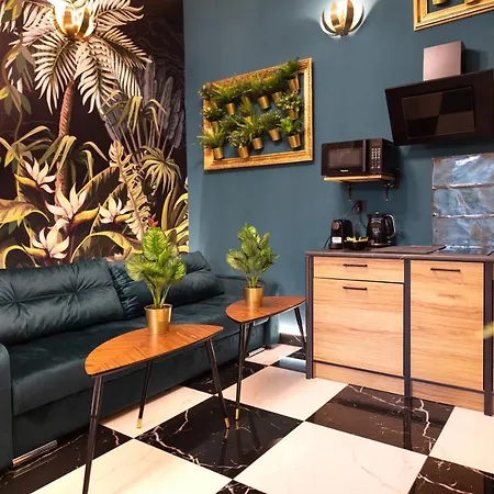 Jungle Podwale Apartment *