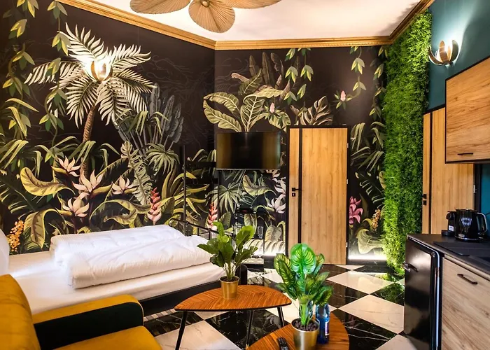 Jungle Podwale Apartment *